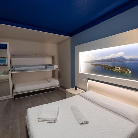Garda Fantasy Apartment - Jacuzzi Desenzano del Garda Eksteriør billede